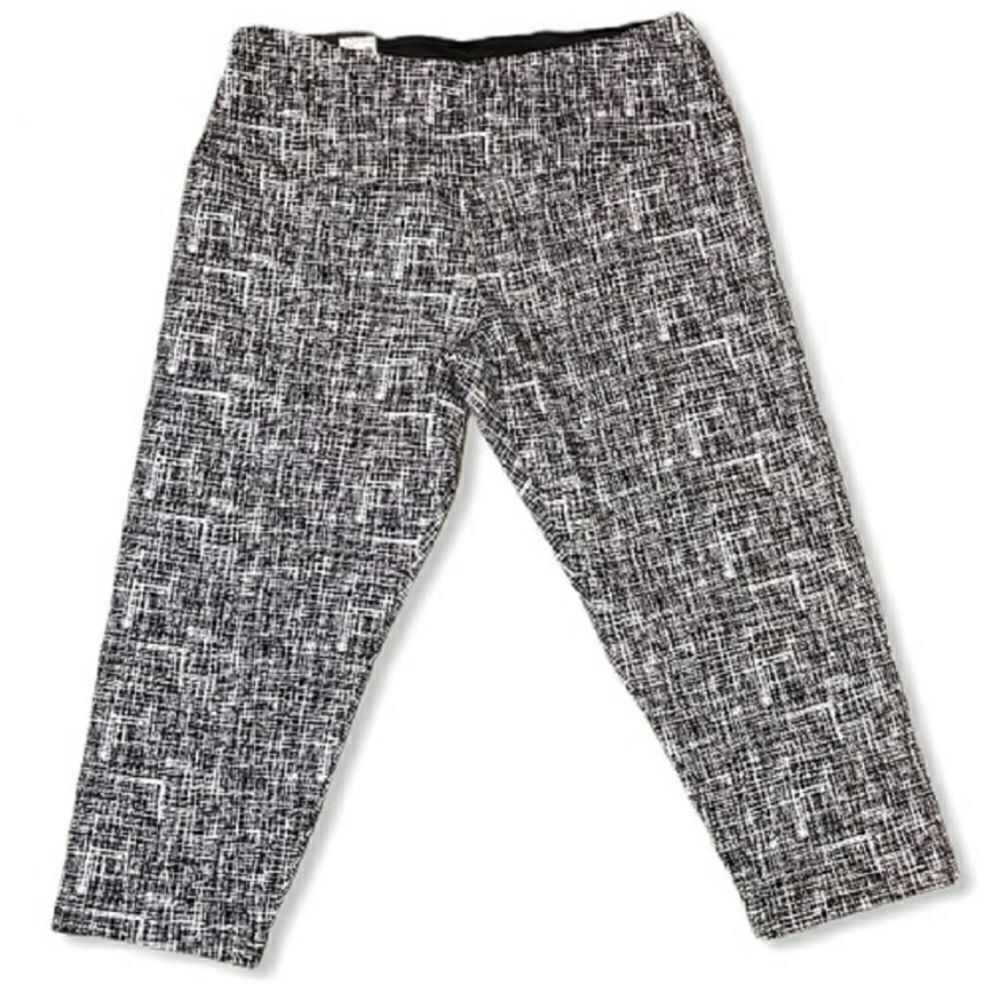 EUC Casablanca B&W Capri Leggings